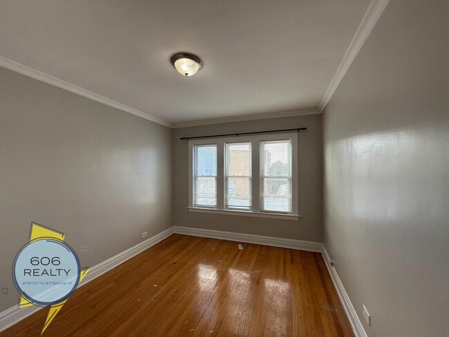 Photo - 2140 Clarence Ave Unidad 2S