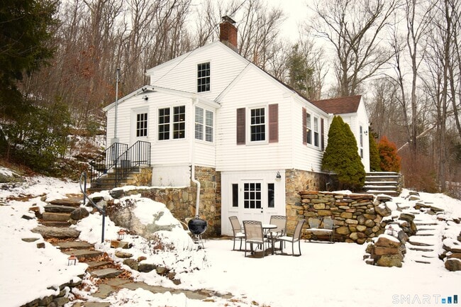 Photo - 2203 Durham Rd