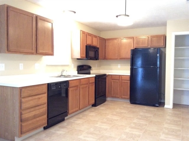 Photo - 2808 Crosscreek Cir