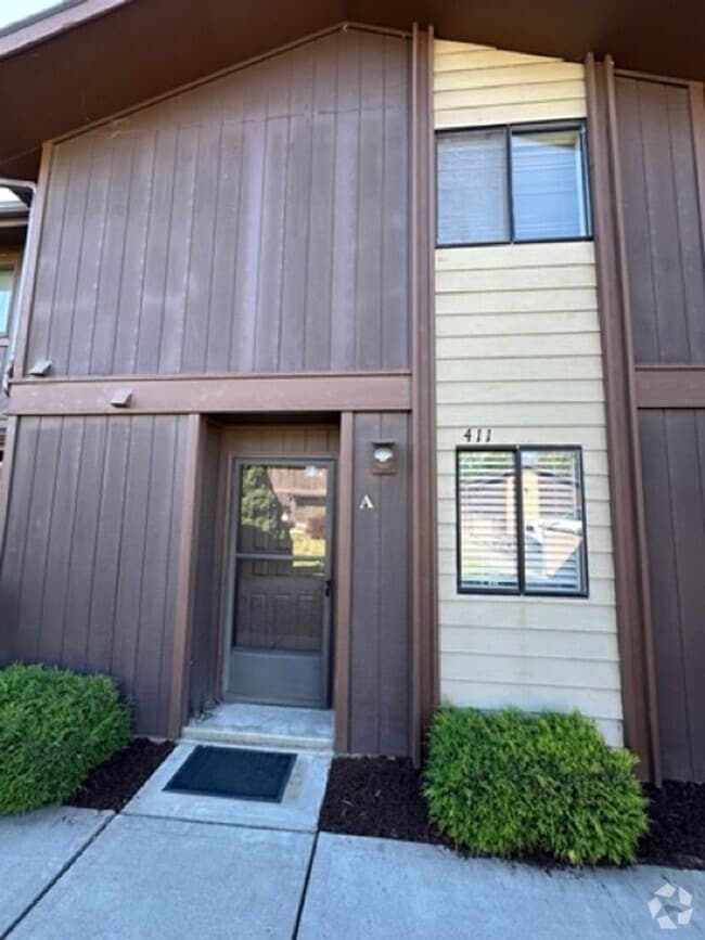 Building Photo - Cheney Condo Unit A