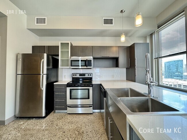 Photo - 306 E 12th St Unit 311