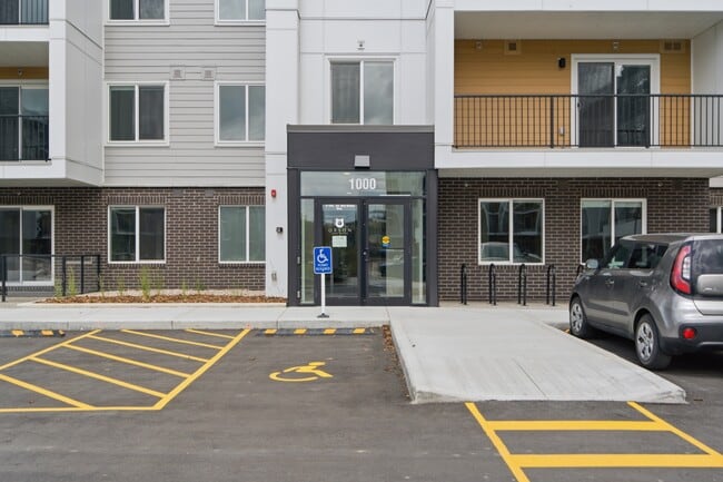 Photo - 265-1265 Wolf Willow Blvd SE