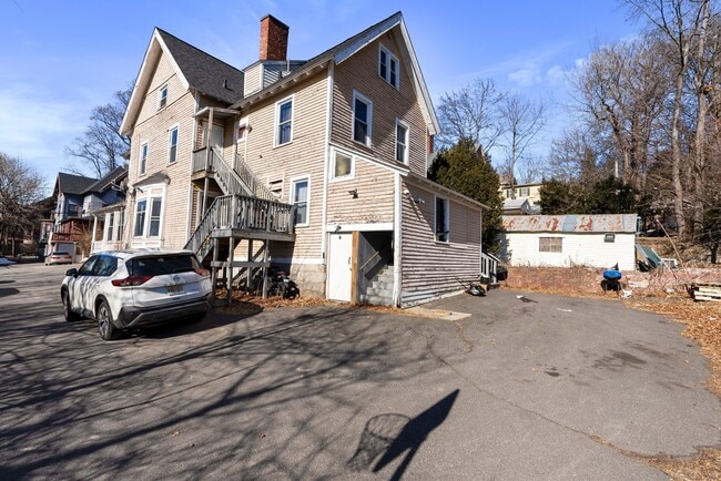 Photo - 160 Prospect St Unit #1