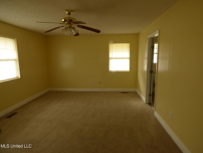 Photo - 1109 Old Brookhaven Rd