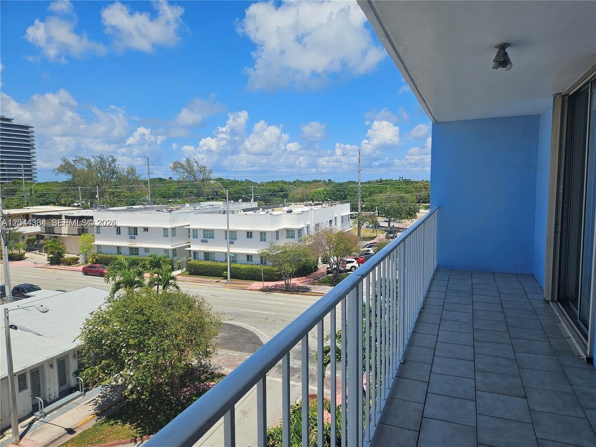 Photo - 8340 Harding Ave Unit 504