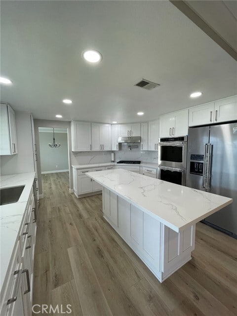 Photo - 765 Featherwood Dr