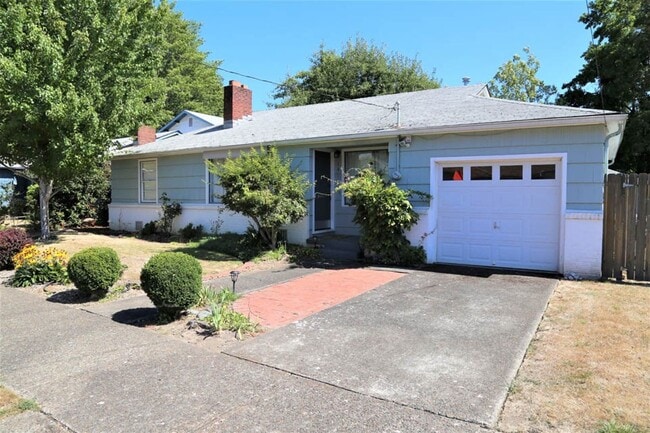 Photo - Charming 2 bed 1 bath Furnished, Utilities Included