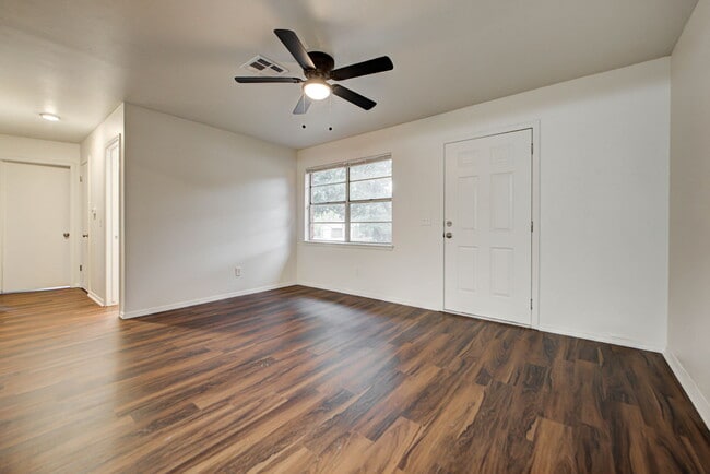 Photo - 1333 E Brooks St