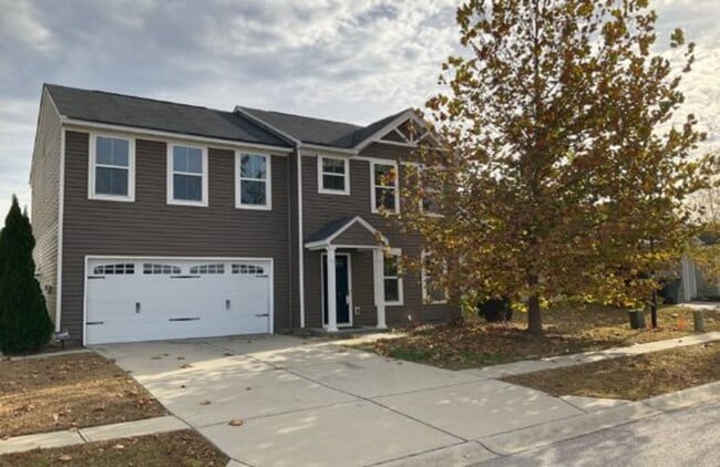 Building Photo - 4 bedroom 2.5 bath in Burnside Farms