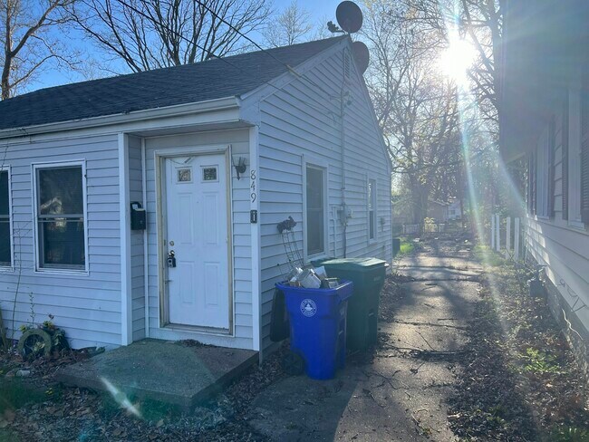 Photo - 849 South Belmont Avenue