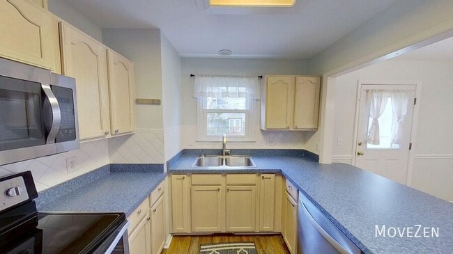 Photo - 117 Candace Pl