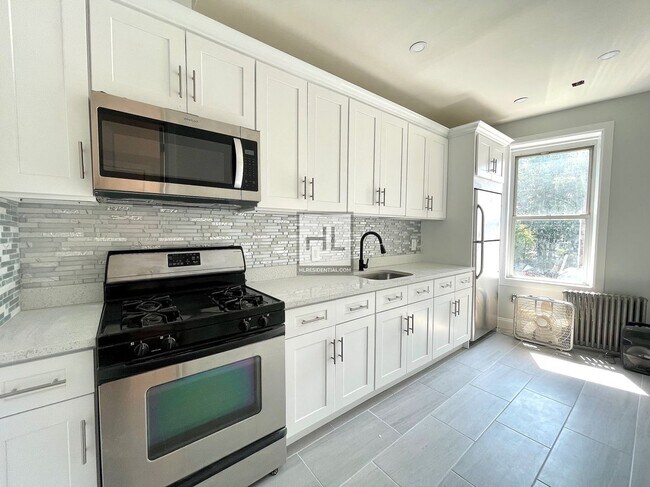 FULTON STREET - FULTON STREET Apartment Unit 3
