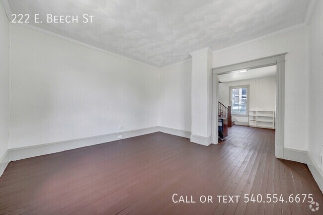 Building Photo - 222 E Beech St Rental