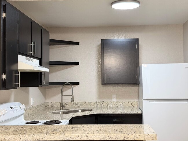 Palm Garden Apartments