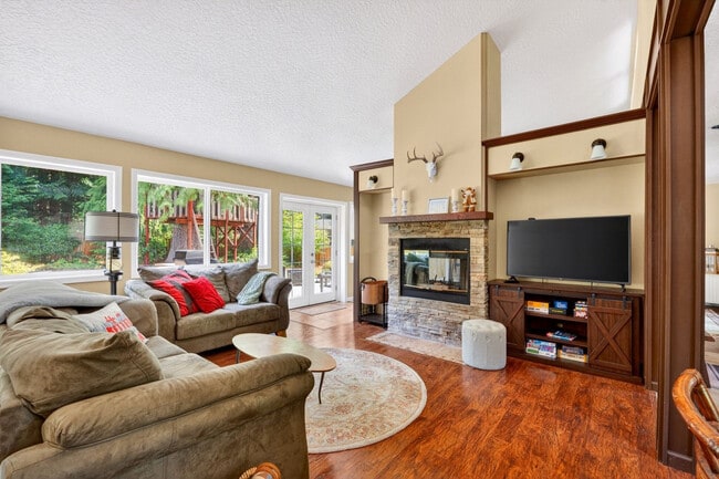 68286 E Twinberry Loop Unit SI ID1611892P