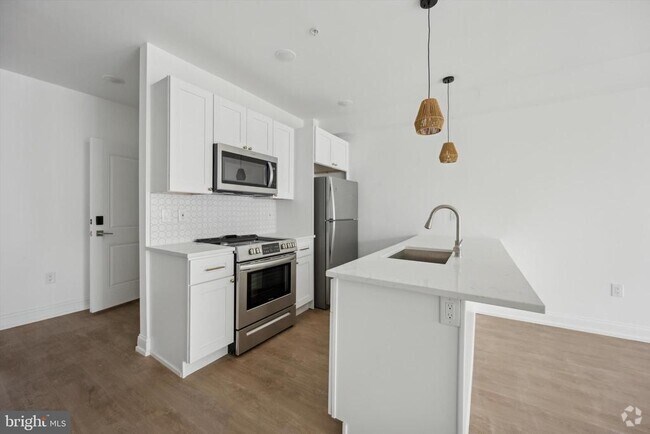 Building Photo - 1614 Ridge Ave Unit 401 Rental