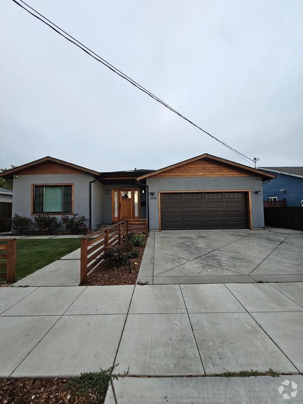 Building Photo - 2520 Garvin Ave Rental