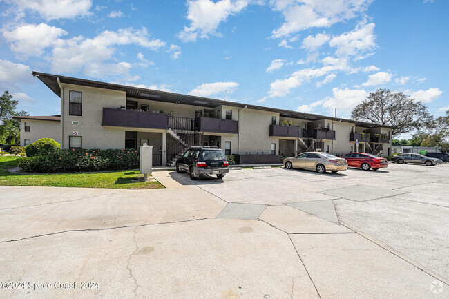 Building Photo - 1051 Clearmont St NE Unit 202 Rental