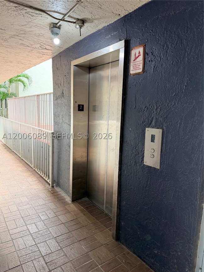 10090 NW 80th Ct Unit 1203
