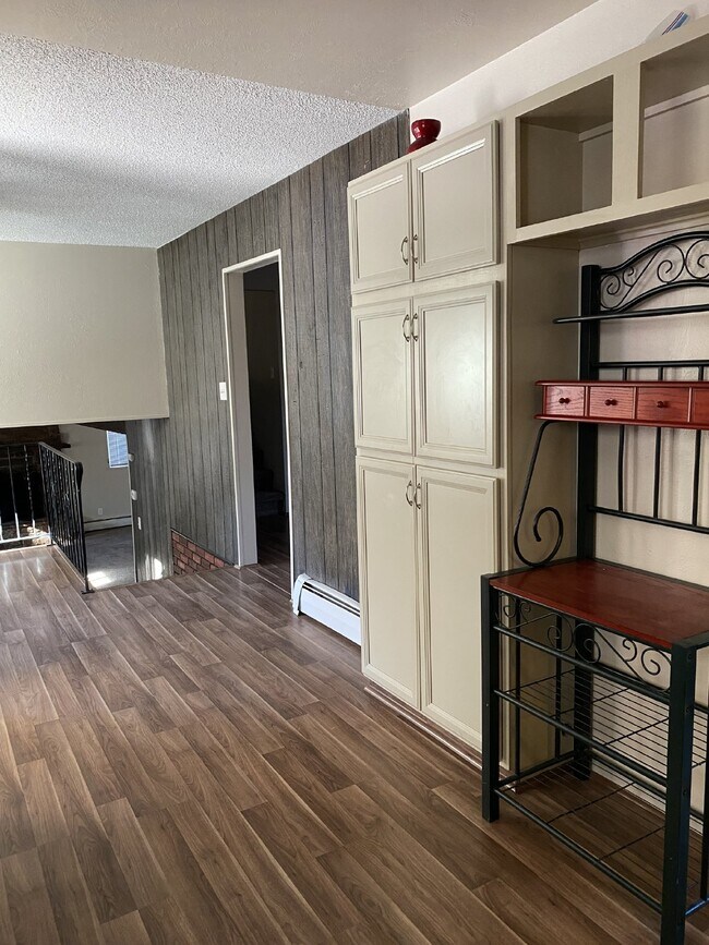 Photo - 4 bedroom - Hartsock