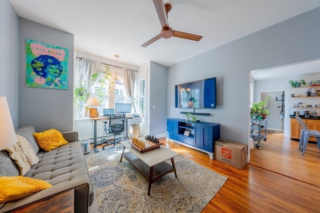 Photo - 77 Columbus Ave Unidad 1 Rental