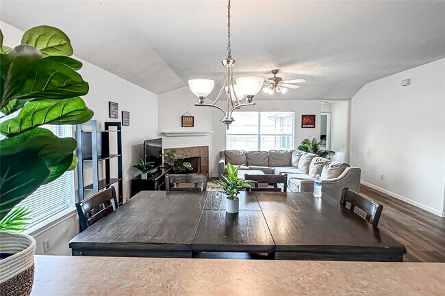 Photo - 12426 Gershwin Oak St