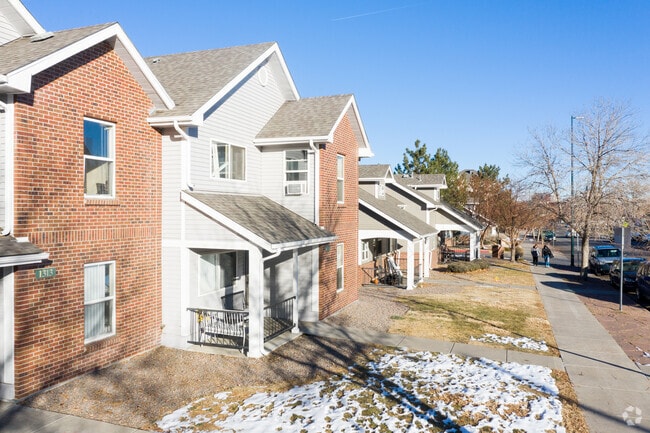 North Lincoln Park Homes - North Lincoln Park Homes