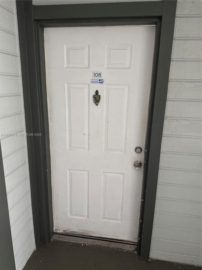 Photo - 469 NE 207th Ln Unit 108