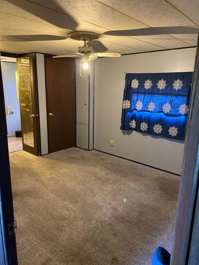 Photo - 16945 Rooster Ln Unit #6 Mobile Home