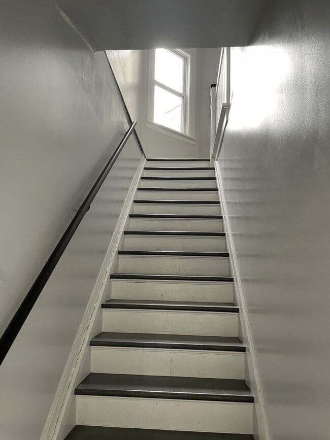 Photo - 2826 W Lyndale St Unit 2