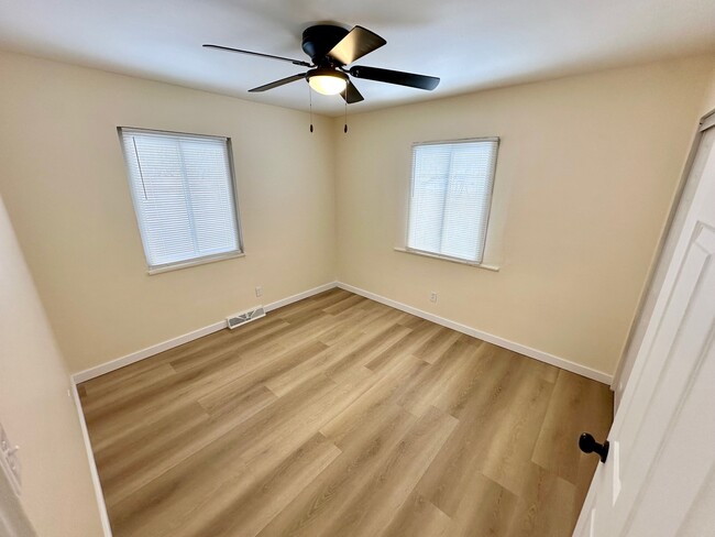 Photo - 1168 Tonawanda Ave Unit 1168