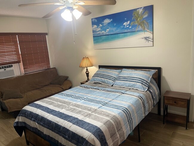 Photo - 1121 SW 22nd Ave Unit 2b