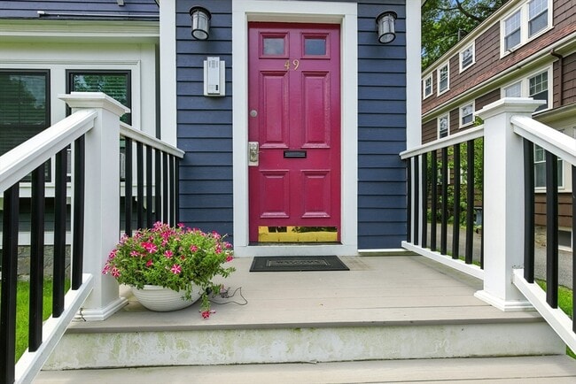 Photo - 49 St John St Unit 3