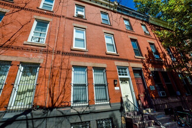 Building Photo - 3937 Baltimore Ave