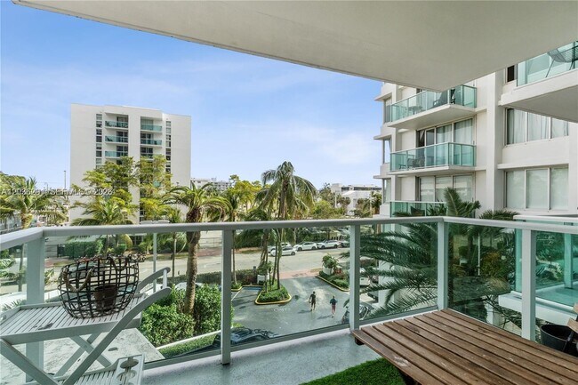 Photo - 1000 West Ave Unidad 307