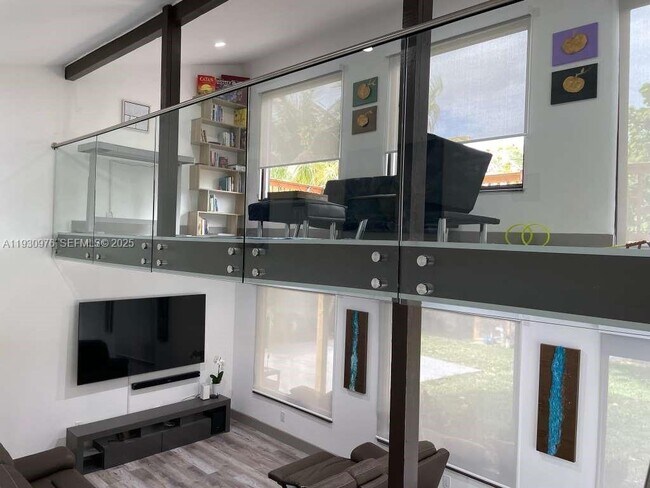 Photo - 4311 SW 31st Dr