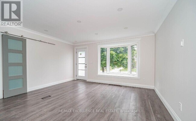 Photo - 49 Royce Ave