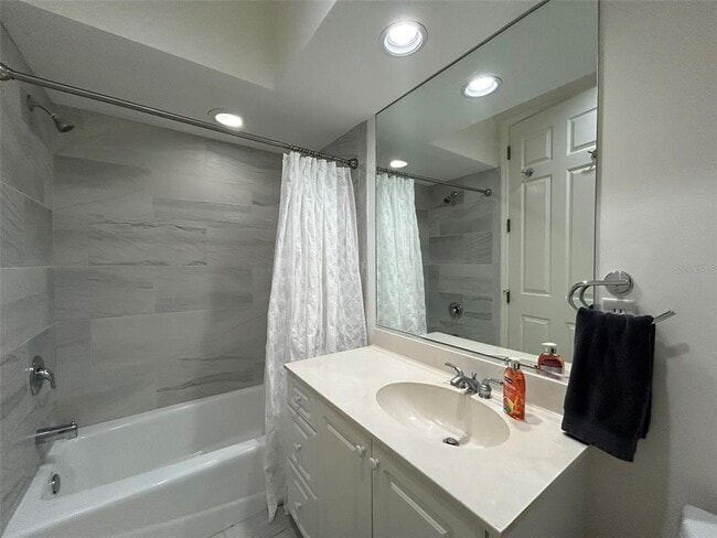 Photo - 3705 54th Dr W Unidad 201