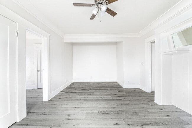 Photo - 736 Olive Ave Unidad 746