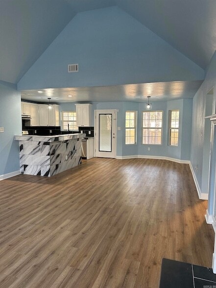 Photo - 15315 Birch Dr