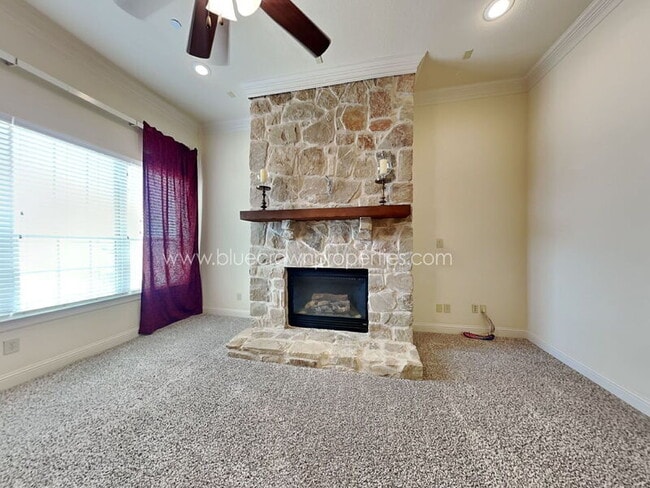 Photo - 4037 Winsor Dr