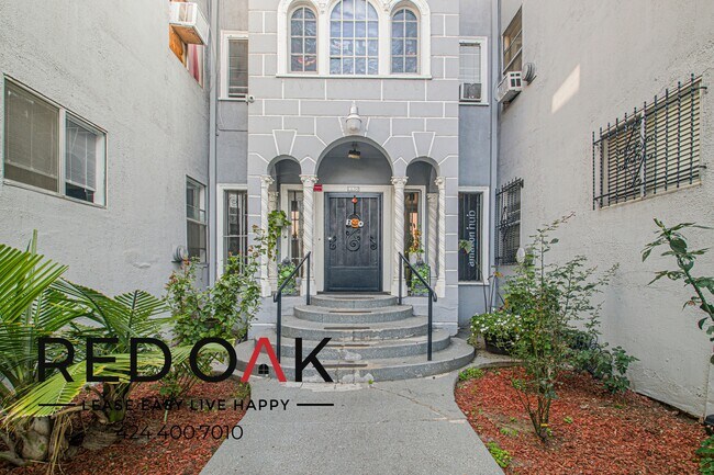 Building Photo - 250 Loma Dr Unit 112