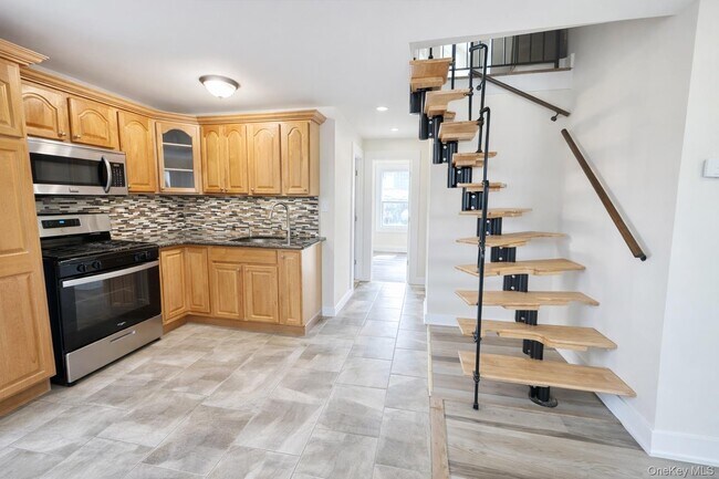 Photo - 46 Dawson Ave Unidad 1