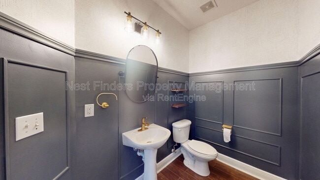 Photo - 5663 Greenland Rd