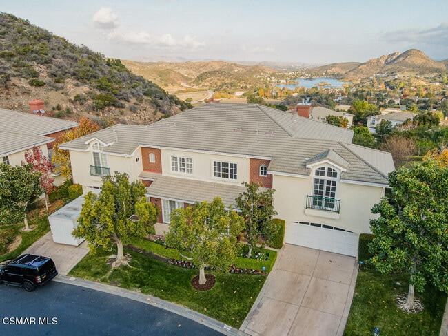Photo - 2390 Crombie Ct