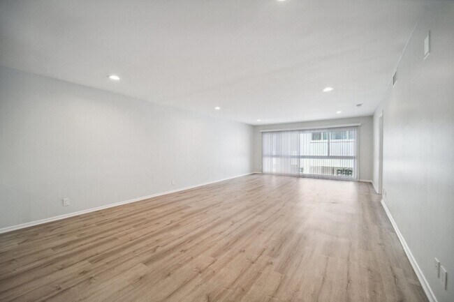 Photo - 170 North Crescent Street