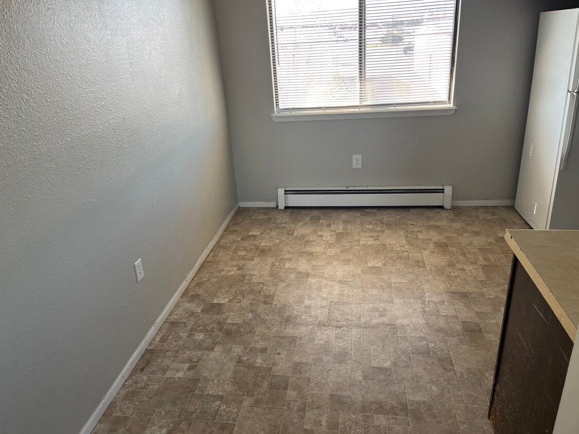 Photo - 2539 Grand Ave (Grand Junction, CO)