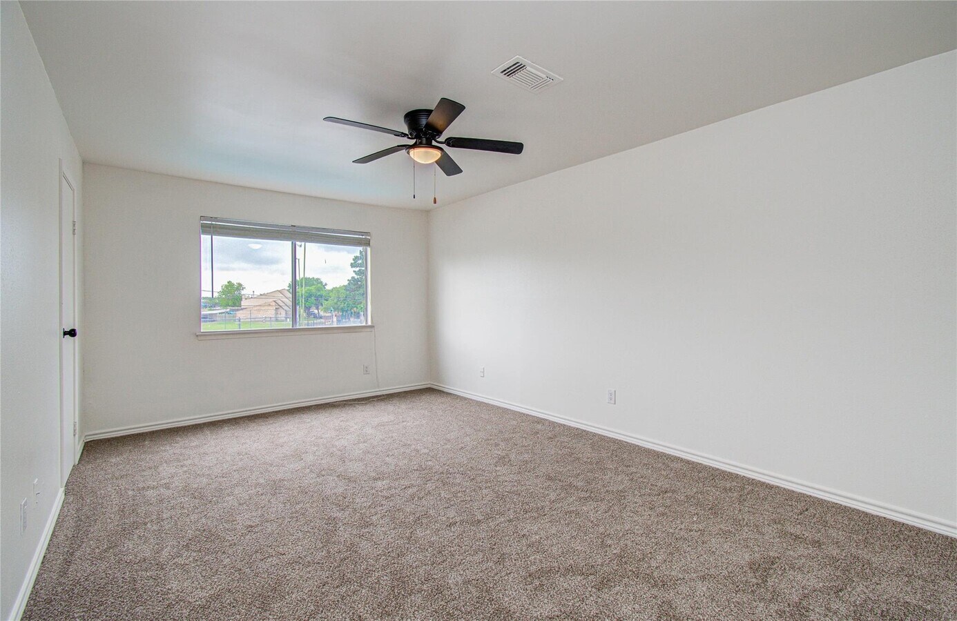 Photo - 15309 Kingfield Dr Unit 9