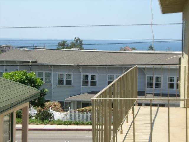 Ocean Vu - 1850 Pacific Coast Hwy Unit 3