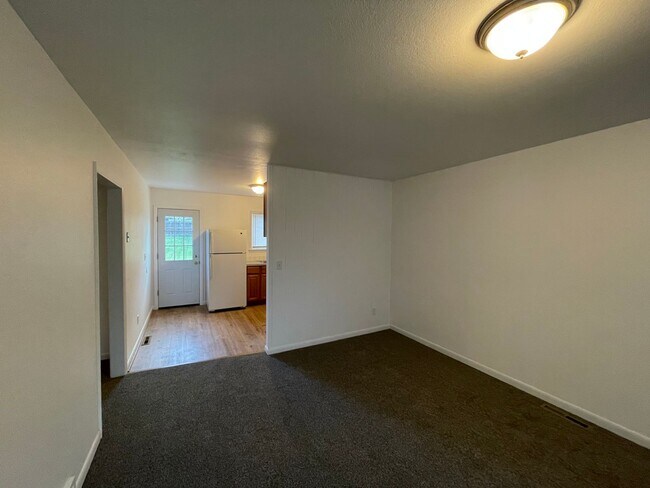 Photo - 3608-3610 Highland Drive Unidad 3610